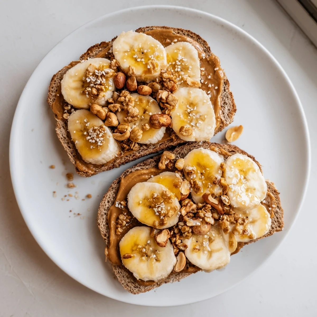 Enjoy a quick and delicious American-style Peanut Butter & Banana Sandwich upgrade, ready in minutes.